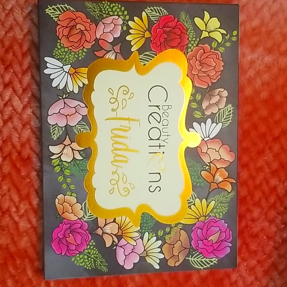 Beauty creations eyeshadow palette